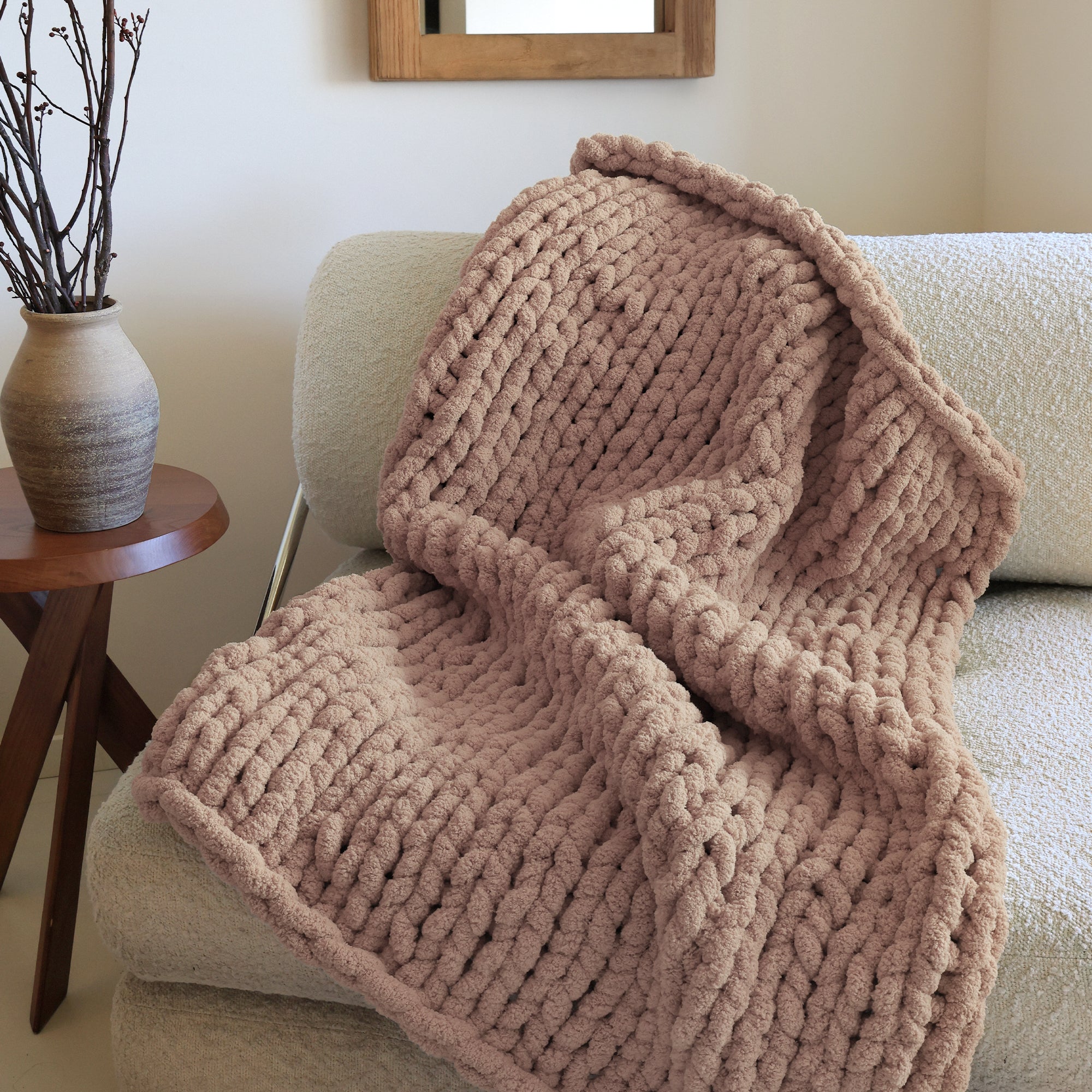 MelloBello Chunky Yarn Light Coffee