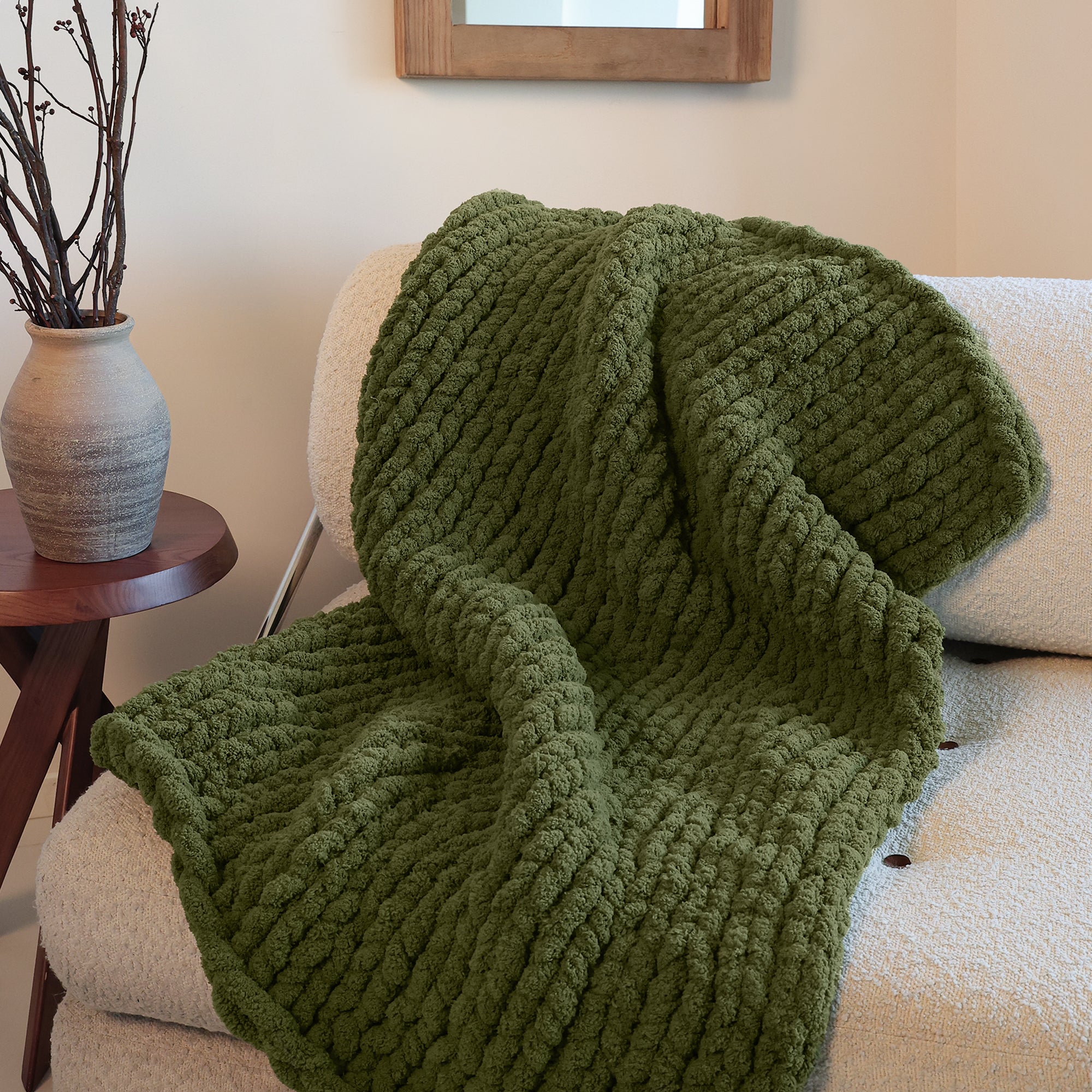 MelloBello Chunky Yarn Olive Green