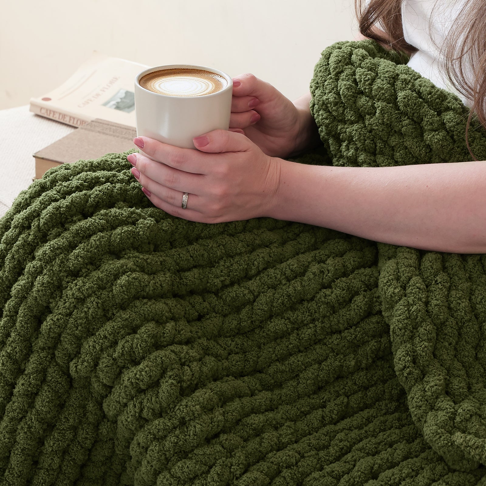 MelloBello Chunky Yarn Sage Green