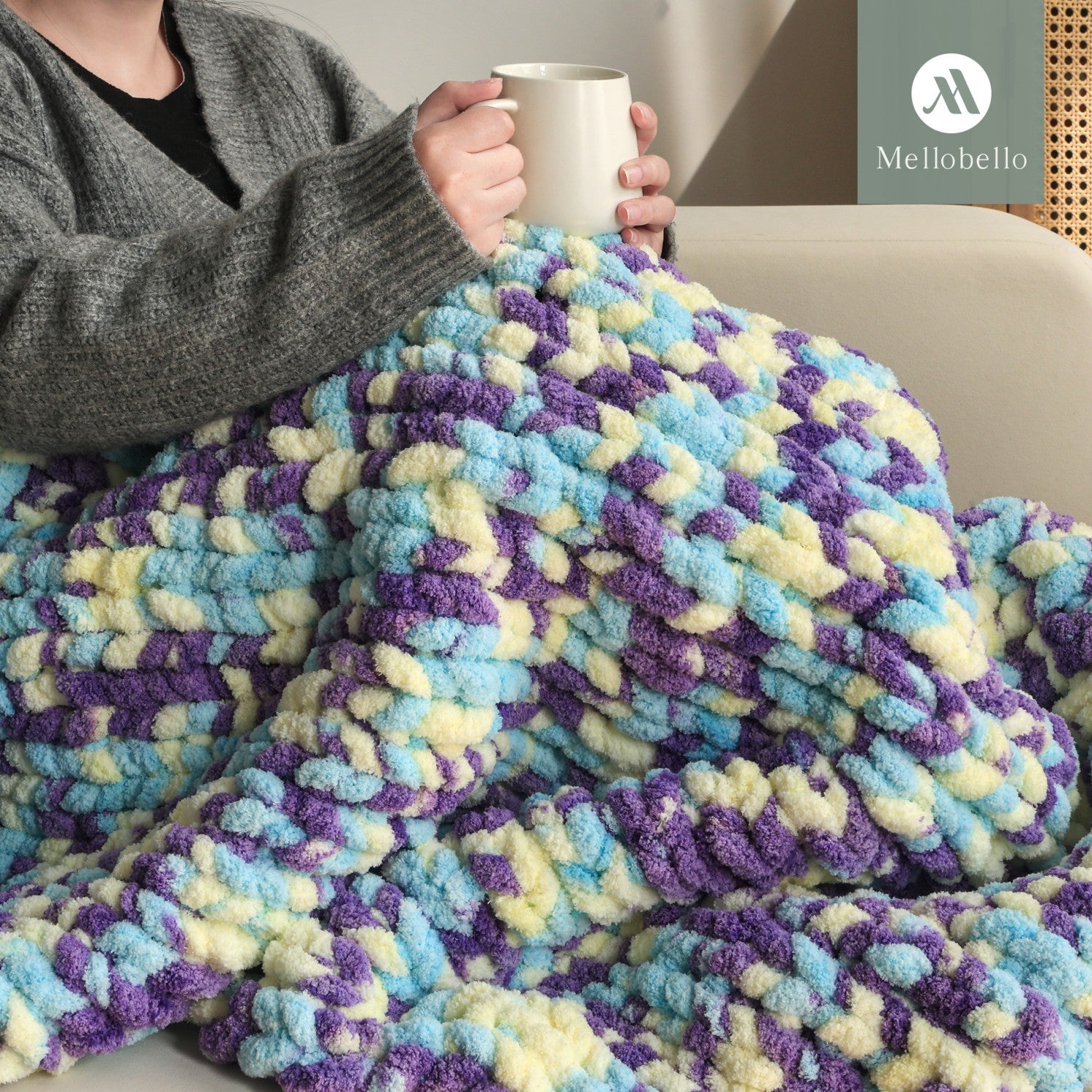 MelloBello Chunky Yarn Soft Aurora