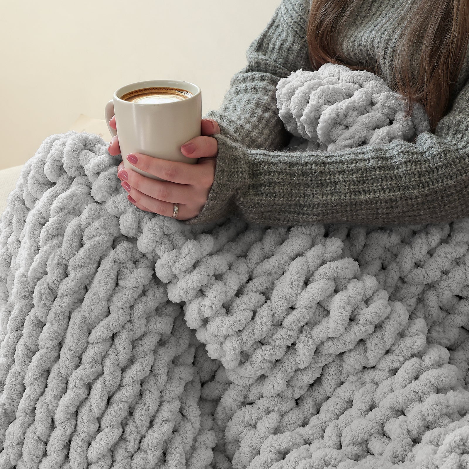 MelloBello Chunky Yarn Smoke Grey