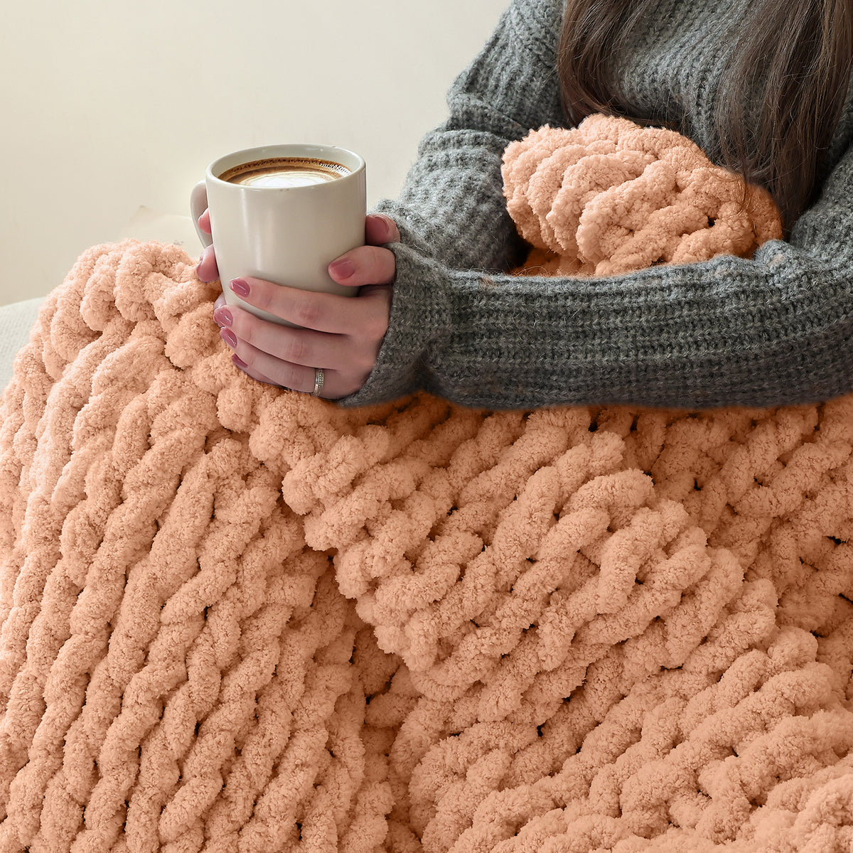 MelloBello Chunky Yarn Apricot Pink