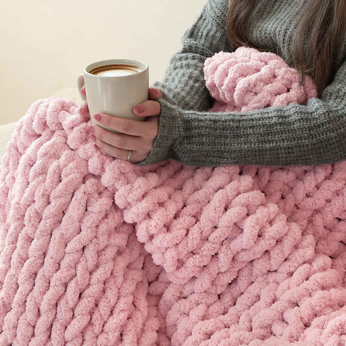 MelloBello Chunky Yarn Soft Blush
