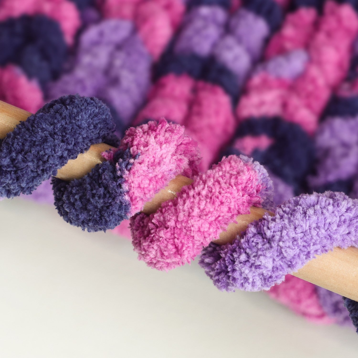 MelloBello Chunky Yarn Midnight Orchid