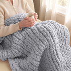 MelloBello 10 Series Chunky Yarn Light Grey