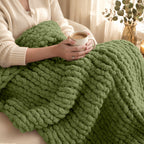 MelloBello 10 Series Chunky Yarn Olive Green