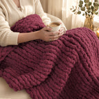 MelloBello 10 Series Chunky Yarn Wine Red
