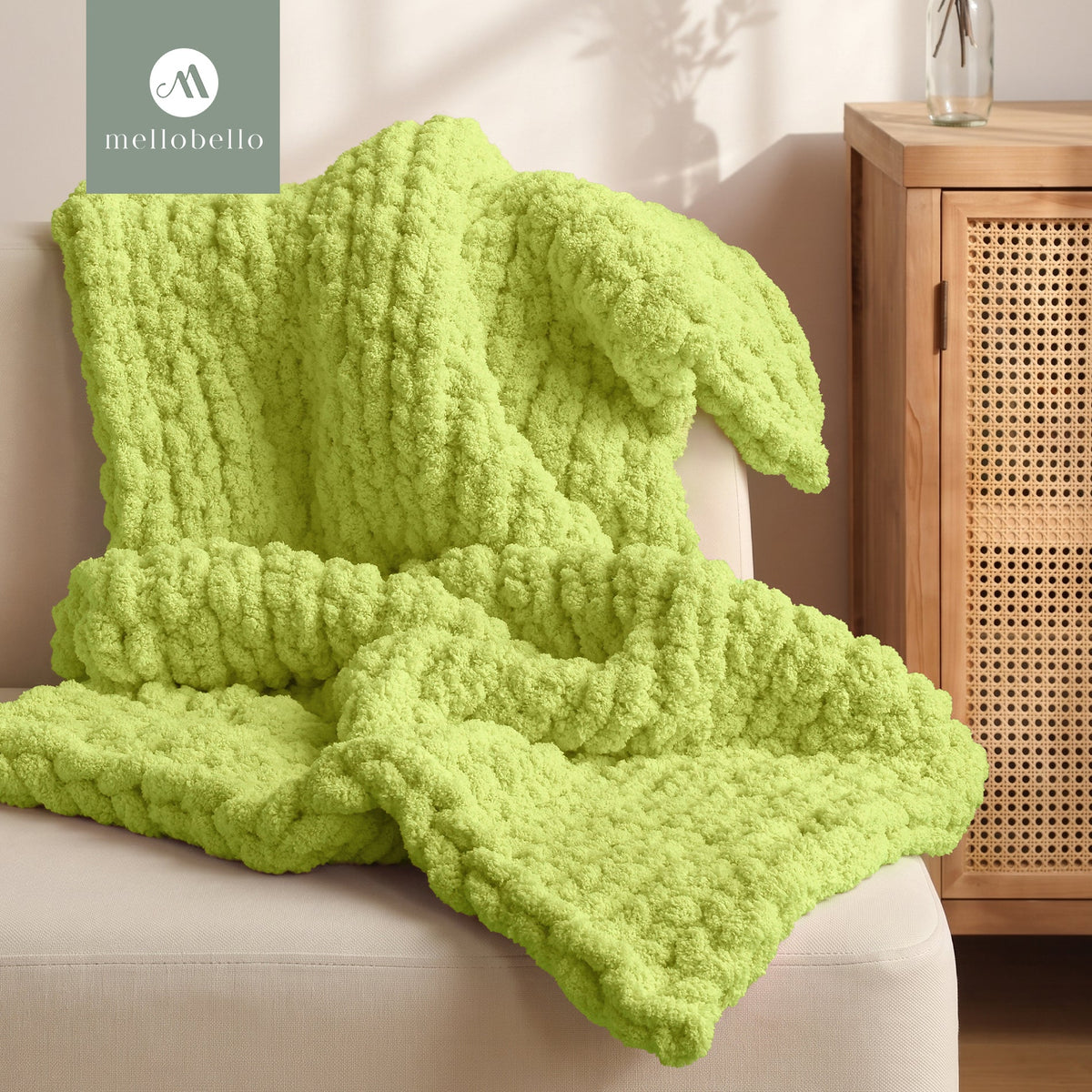 MelloBello 10 Series Chunky Yarn Spring Moss