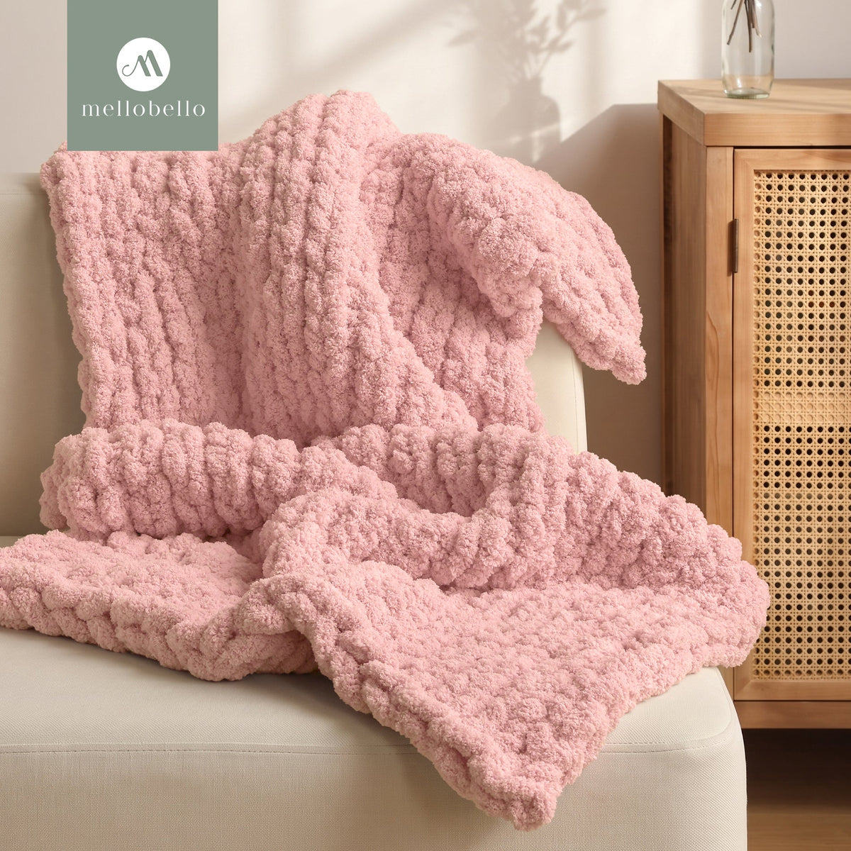MelloBello 10 Series Chunky Yarn Soft Blush