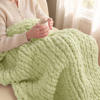 MelloBello 10 Series Chunky Yarn Sage Mist