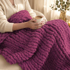 MelloBello 10 Series Chunky Yarn Black Berry