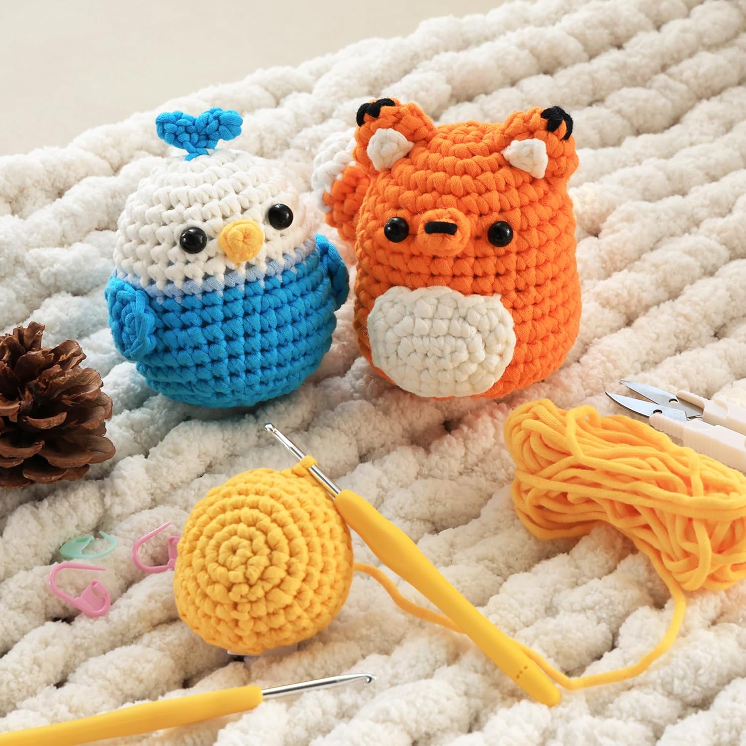 Crochet Kit for Beginners Kids- 4 Styles Crochet Animal Kit with Step-by-Step Video Tutorials - Easy to Learn Beginner Amigurumi Crochet Kit for Adults - Arts and Crafts Hobbies Gifts for Adults Women