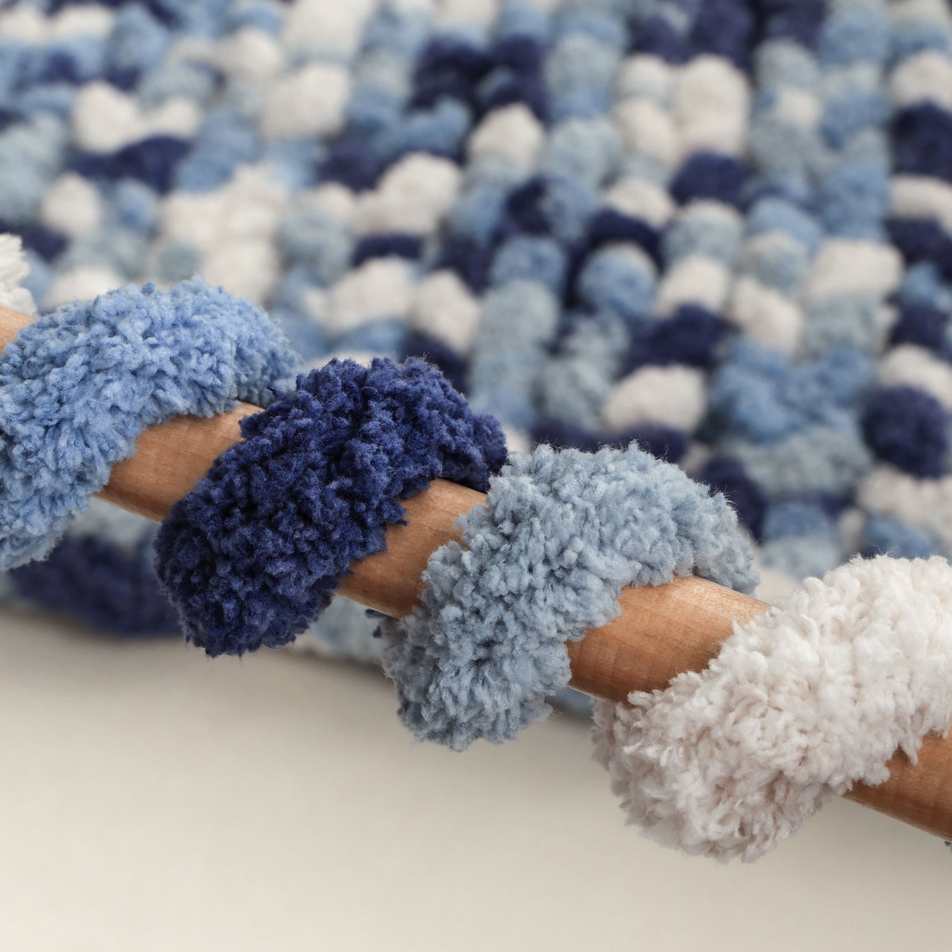 MelloBello Chunky Yarn Dark Blue&Blue&White